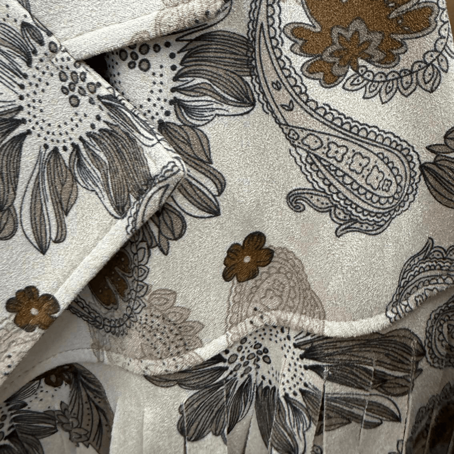 RIVER VISCOSE POLY FLORAL PRINT TASSLE JACKET