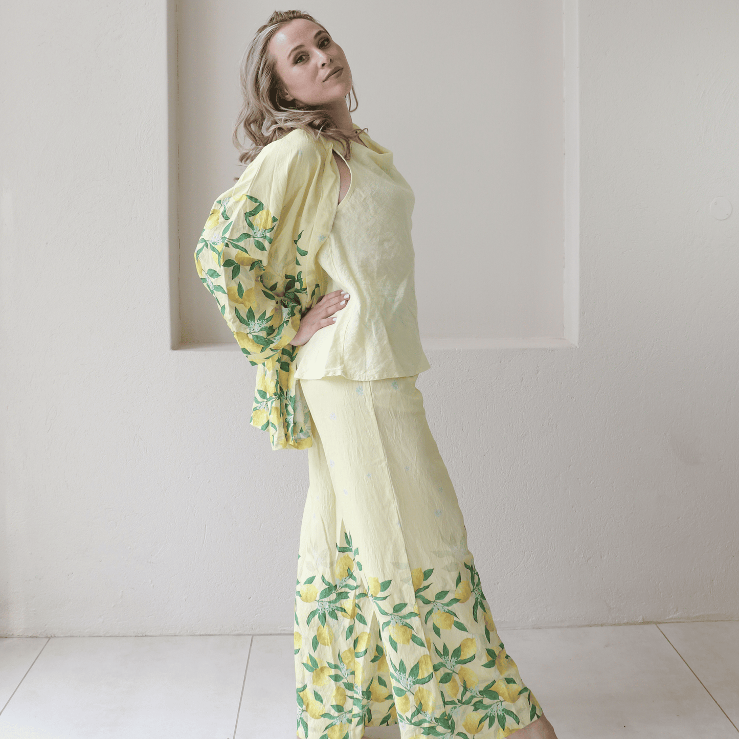 GWYNNE SOFT SATIN VISCOSE KIMONO PANTS SET