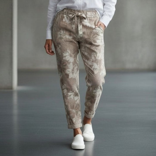 AINSLEY VISCOSE STRETCH FLORAL PANTS