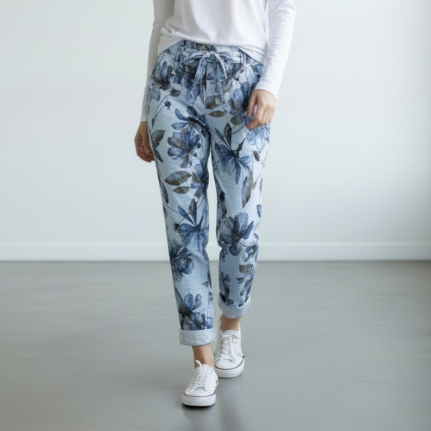 STEPH VISCOSE ELASTANE FLOWER PRINT PANTS