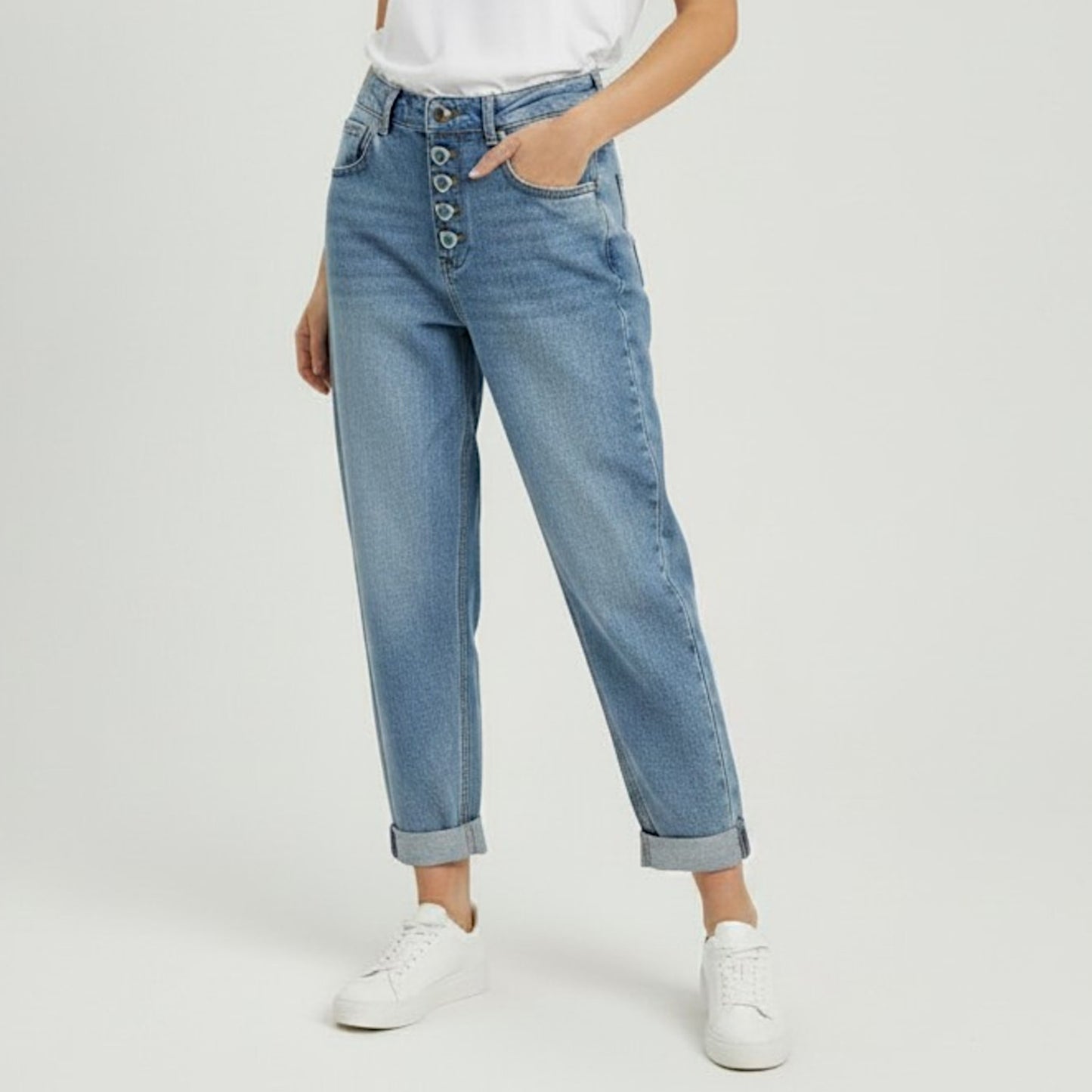 BEATRICE HEART BUTTON-UP JEANS